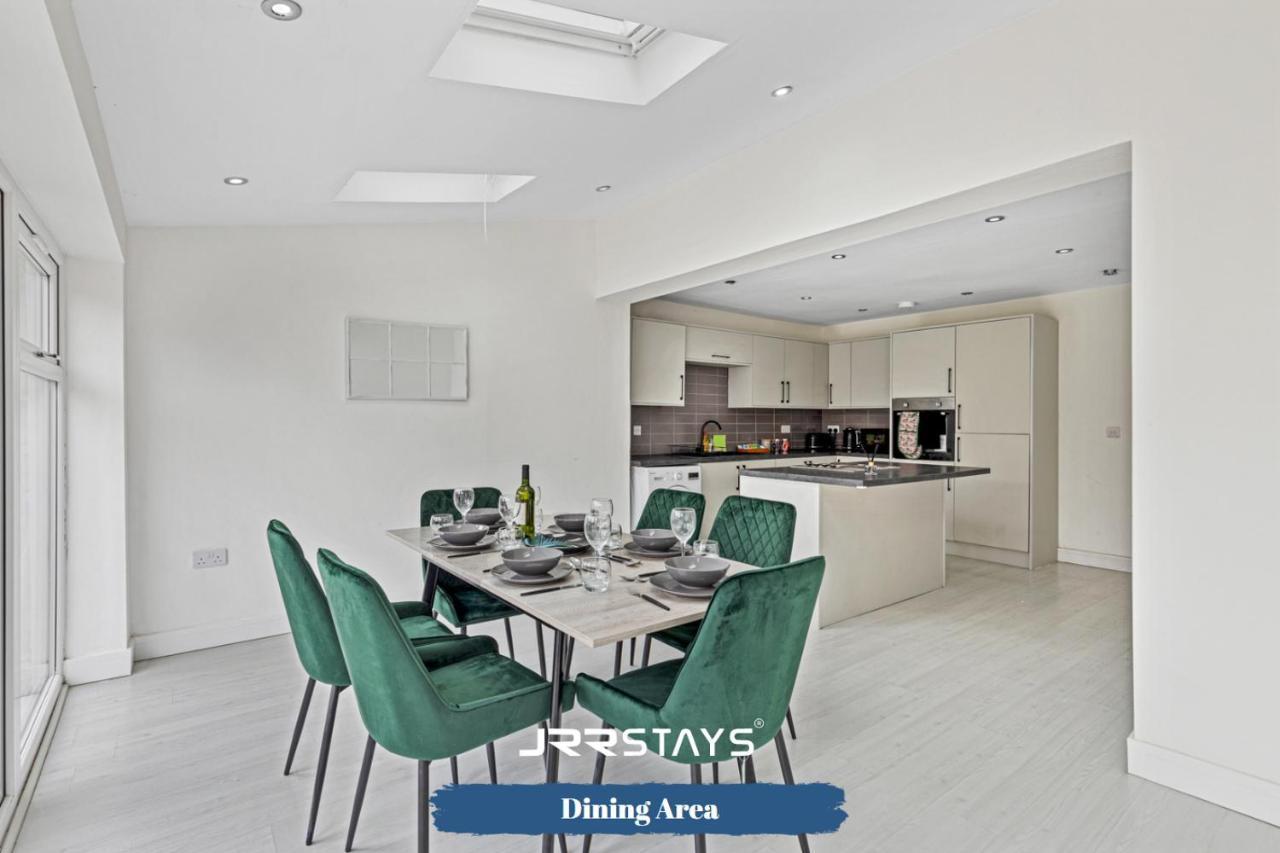 Tipton 3 Bedroom House Garden Sleeps 7 - Jrr Stays Coseley Extérieur photo