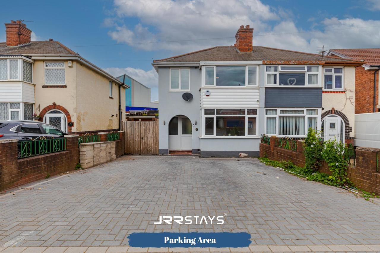 Tipton 3 Bedroom House Garden Sleeps 7 - Jrr Stays Coseley Extérieur photo